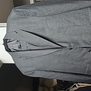 Haggar Men's 2 piece suit, gray, 42S, pants 34x30
